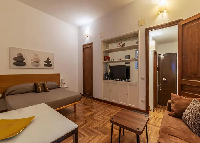 Guesthost - Charming Near Piazza Di Spagna * Rom