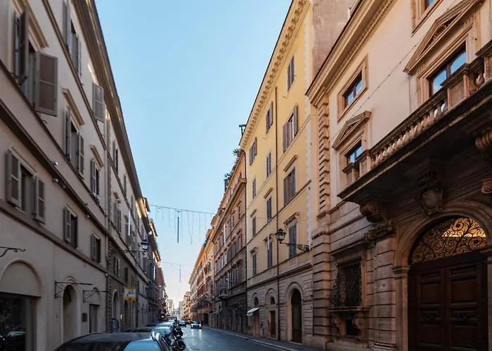 Apartment Guesthost - Charming Near Piazza Di Spagna Rom